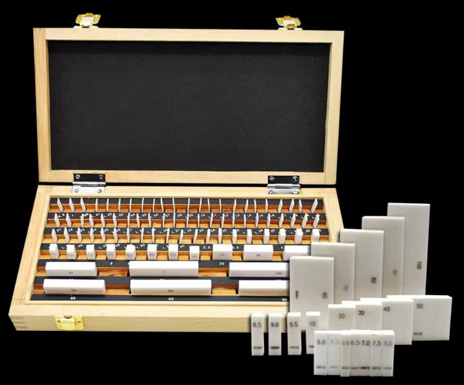 Ceramic-metal gauge blocks